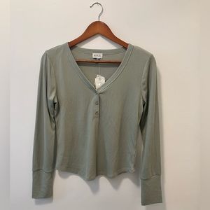 Yarn & Sea Green Ribbed Henley Tee